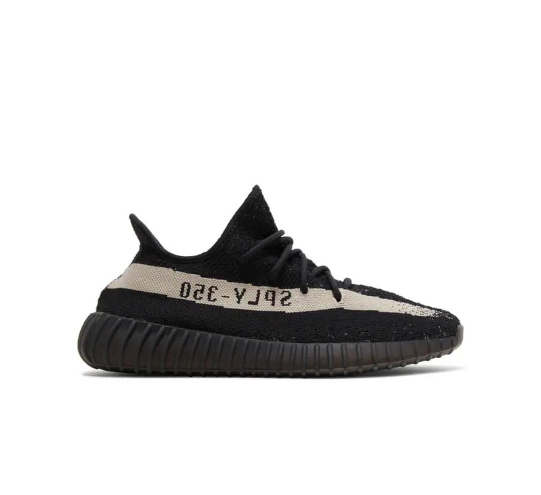 Adidas Yeezy Boost 350 V2 Oreo